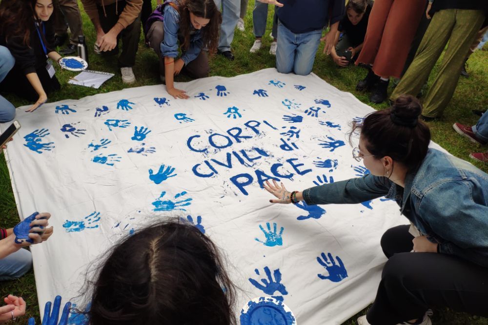 Un anno nei Corpi Civili di Pace: fotografia di una comunità