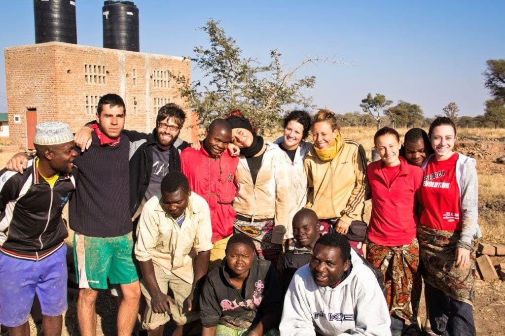 Vorresti fare un’esperienza in Africa, scoprire una nuova cultura, conoscere nuova gente e fare la tua parte aiutando la comunità locale?